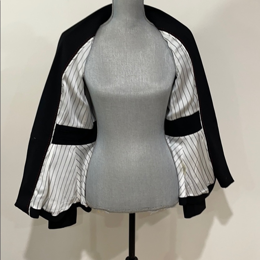 Alice and Olivia Employed Black peplum blazer wool - Picture 5 of 8